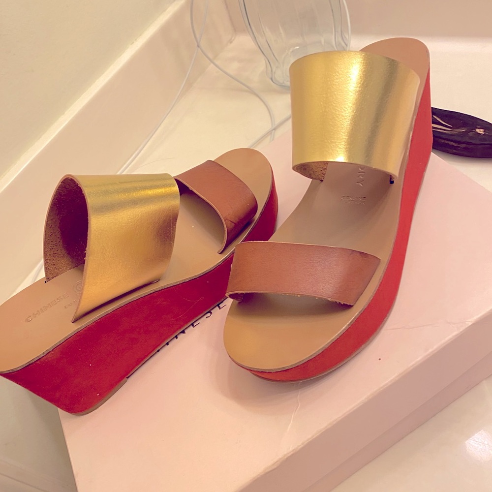 Wedges - Picture 1 of 1
